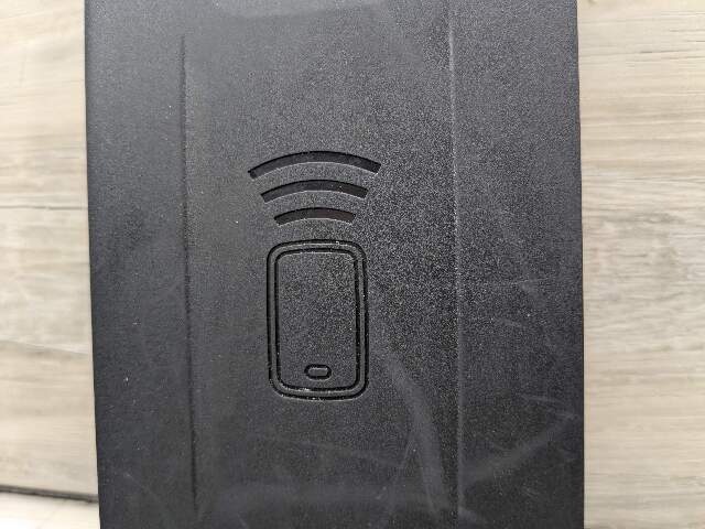 OEM BMW G20 G22 G23 G26 G80 M3 Center Console Storage Phone Car Wireless Charger