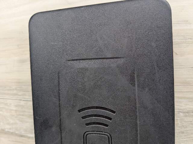 OEM BMW G20 G22 G23 G26 G80 M3 Center Console Storage Phone Car Wireless Charger