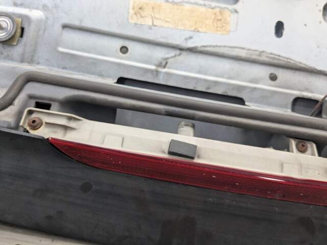 *07-13 OEM BMW E70 X5 Rear Liftgate Upper Spoiler Third Brake Light White 300