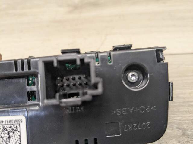 19-25 OEM BMW G20 G22 G23 G26 G42 AC Rear Heater Climate Control Switch Panel