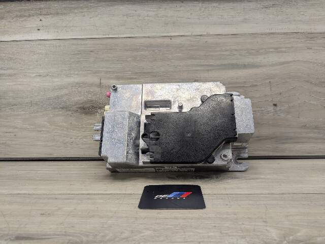 OEM BMW F90 G01 G05 G20 G26 G30 Radio Audio Sound Amplifier Control Module SDARS