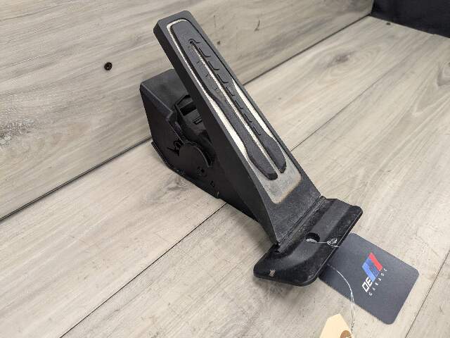 19-25 OEM BMW G80 G82 G83 G05 G06 G07 X5 Accelerator Throttle Gas Pedal