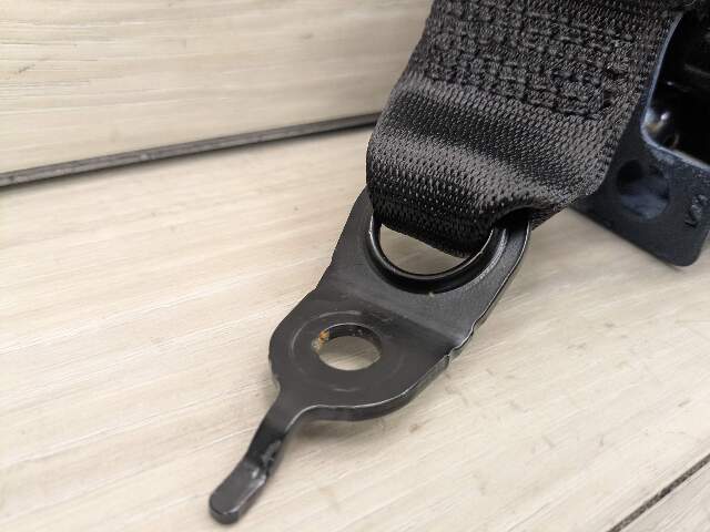 22-24 OEM BMW G26 430 M440 Rear Left Right Seat Belt Seatbelt Retractor Black