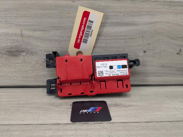 OEM BMW G20 G26 G80 330 M340 Positive Battery Junction Terminal Control Fuse Box