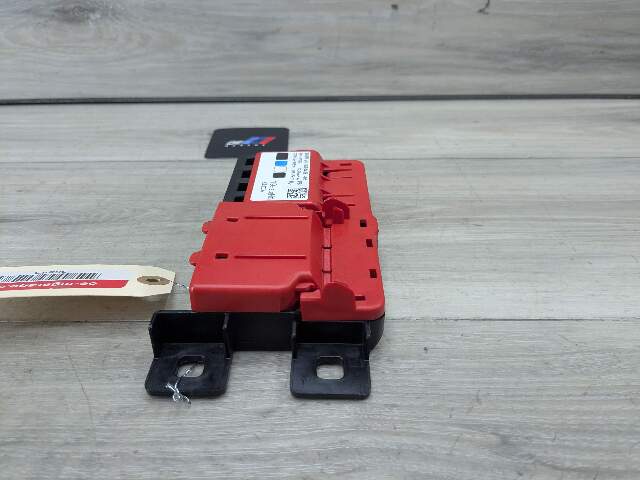 OEM BMW G20 G26 G80 330 M340 Positive Battery Junction Terminal Control Fuse Box