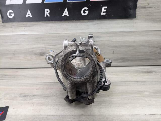 22-24 OEM BMW G26 430i M440i RWD Front Left Driver Hub Spindle Knuckle Bearing