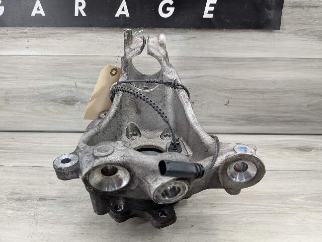 22-24 OEM BMW G26 430i M440i RWD Front Left Driver Hub Spindle Knuckle Bearing