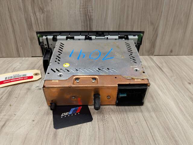 07-10 OEM BMW E82 E88 E90 E93 CD Radio Professional Tuner Receiver CD Player