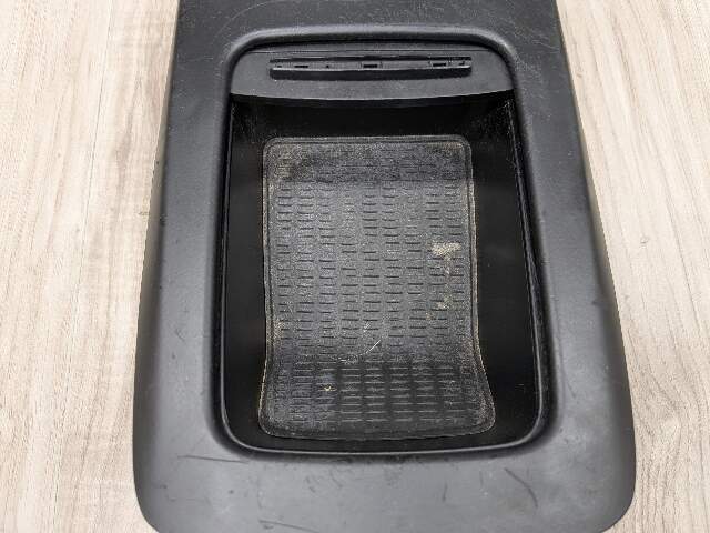 *07-13 OEM BMW E92 E93 328 335 M3 Coupe Rear Center Console Storage Tray Black
