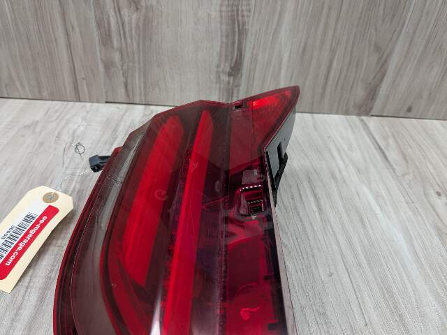 16-19 OEM BMW G11 G12 740 750 Rear Left Driver Side LED Inner Stop Tail Light