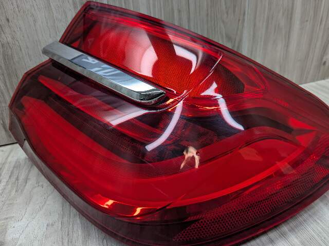 16-19 OEM BMW G11 G12 740 750 B7 Rear Right Passenger Side Outer Tail Light LED