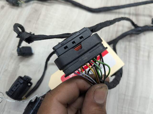 16-19 OEM BMW G11 G12 740 750 Front Parking Distance Sensors PDC Wiring Harness