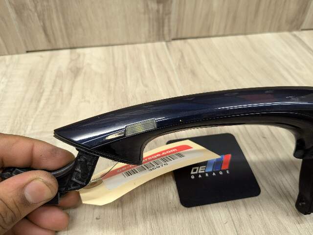 16-19 OEM BMW G12 740 750 COMFORT ACCESS Front Rear Left Driver Door Handle Blue