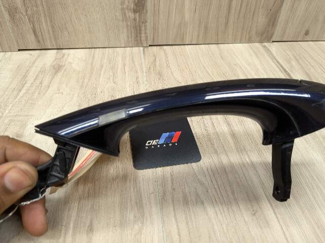 16-19 OEM BMW G11 G12 740 750 COMFORT ACCESS Front Left Door Handle Black 475
