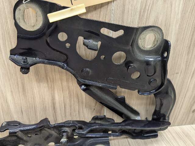 16-24 OEM BMW G12 G16 G30 F90 M5 M8 Hood Bonnet Left Right Side Hood Hinges SET