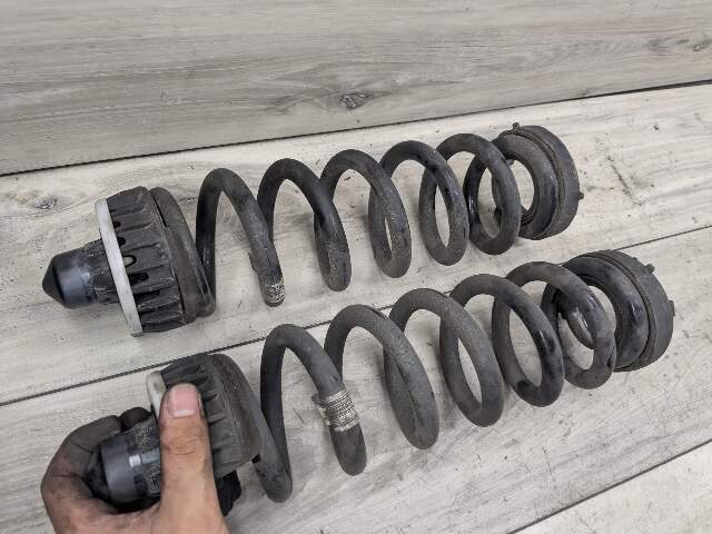 22-24 OEM BMW G26 430 RWD Rear Left Right Suspension Strut Shock Coil Springs