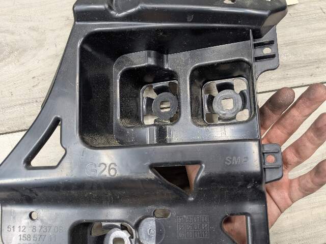 22-24 OEM BMW G26 430 M440 Right Passenger Side Corner Mount Bracket Support