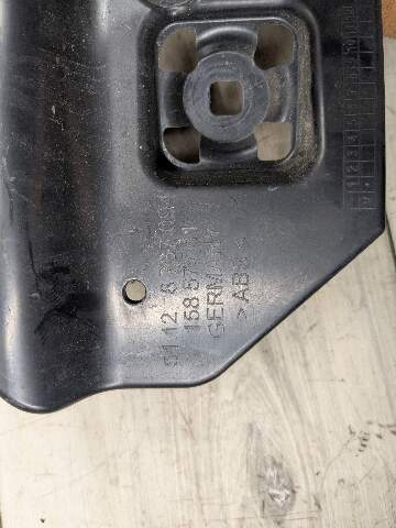 22-24 OEM BMW G26 430 M440 Right Passenger Side Corner Mount Bracket Support