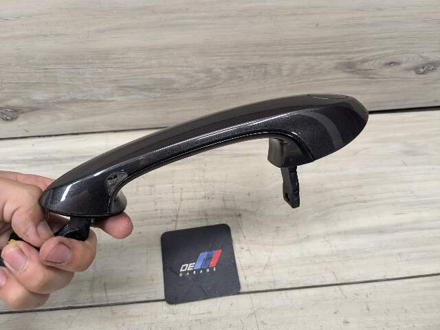 OEM BMW G01 G02 X3 X4 F97 F98 Front Left Driver Side Door Handle COMFORT ACCESS