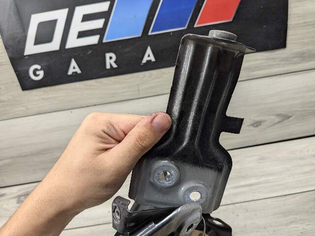 18-24 OEM BMW G01 G02 F97 X3 X4 Left Driver Side Fender Wing Holder Bracket SET