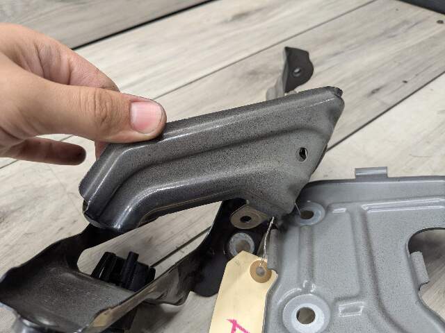 18-24 OEM BMW G01 G02 F97 X3 X4 Left Driver Side Fender Wing Holder Bracket SET