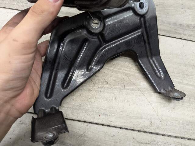 18-24 OEM BMW G01 G02 F97 X3 X4 Right Passenger Fender Wing Holder Bracket SET