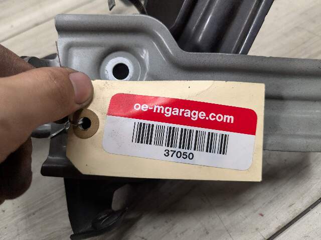 18-24 OEM BMW G01 G02 F97 X3 X4 Right Passenger Fender Wing Holder Bracket SET