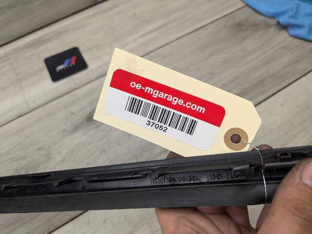 OEM BMW G01 G02 X3 X4 Front Right Passenger Side Windshield Drip Rail Cover Trim