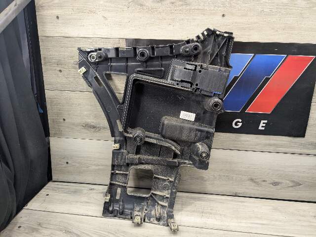 OEM BMW G01 F97 X3 REAR Right Passenger Side Bumper Bracket Support Guide PAIR