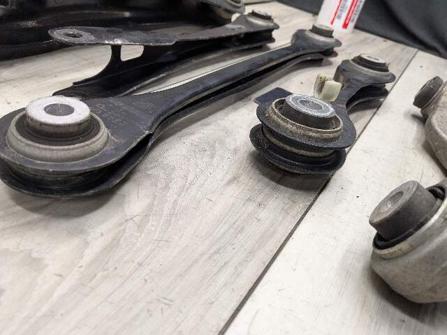 18-24 OEM BMW G01 G02 X3 X4 REAR Left Driver Side Upper Lower Control Arm SET