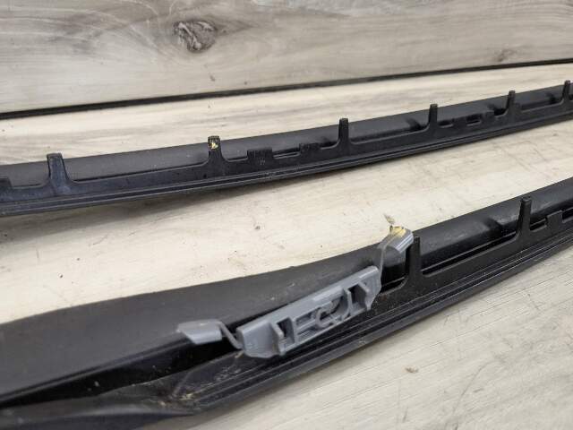 22-24 OEM BMW G26 430 M440 Front Left Right Windshield Side Drip Molding PAIR