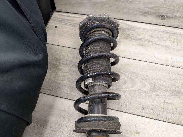 18-24 OEM BMW G01 X3 30i 30iX REAR Left Right Side Strut Shock Absorber Spring