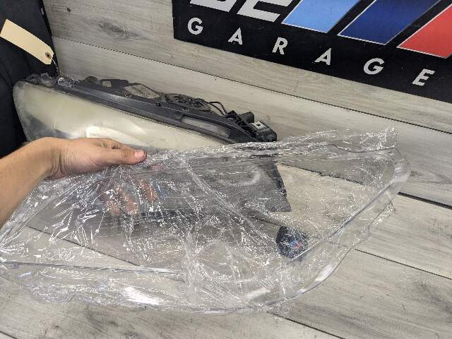 *NOTE* 09-12 OEM BMW F01 F02 740 750 Right Passenger Adaptive Xenon Headlight