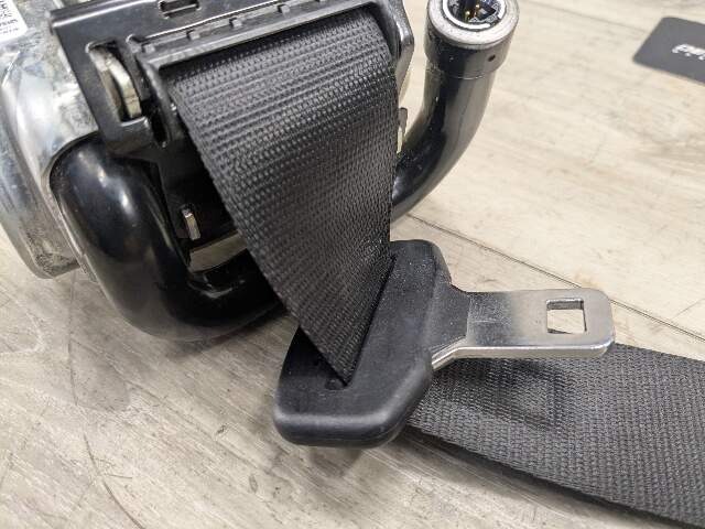 OEM BMW F97 F98 G01 G02 X3 X4 REAR Left Driver Side Seat Belt Seatbelt Retractor