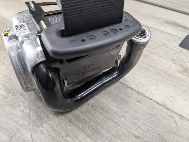 OEM BMW F97 F98 G01 G02 X3 X4 REAR Left Driver Side Seat Belt Seatbelt Retractor