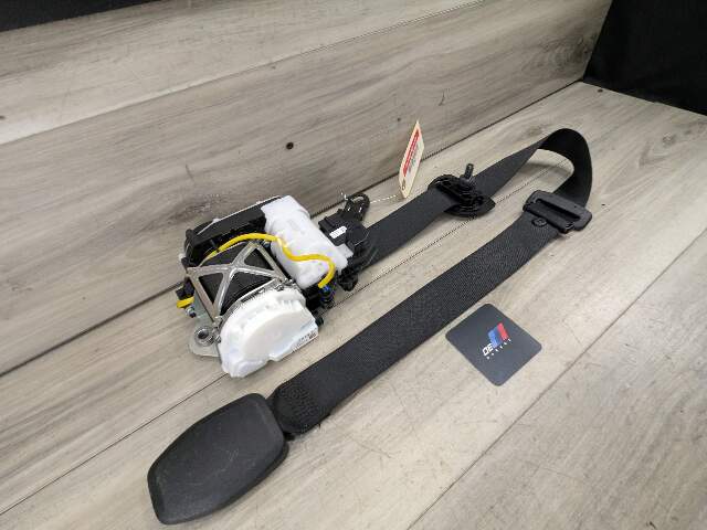 OEM BMW G01 G02 F97 F98 X3 X4 Front Right Passenger Seat Belt Seatbelt Retractor