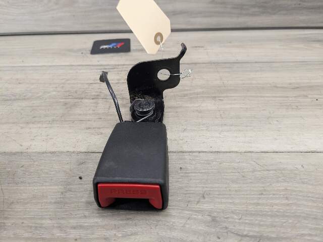 OEM BMW G01 G02 F97 F98 X3M X4M REAR Left Driver Side SeatBelt Seat Belt Buckle