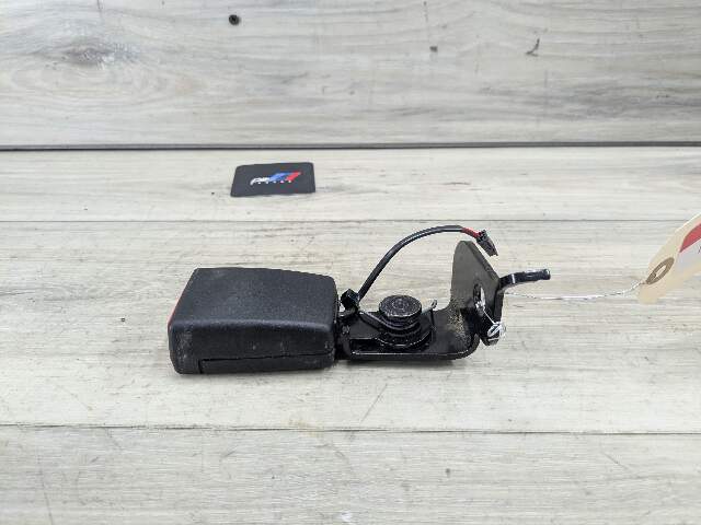 OEM BMW G01 G02 F97 F98 X3M X4M REAR Left Driver Side SeatBelt Seat Belt Buckle