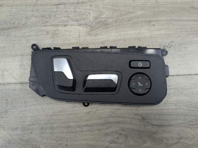 OEM BMW G01 G02 G20 M340 X3 Front Passenger Right Seat Adjustment Control Switch