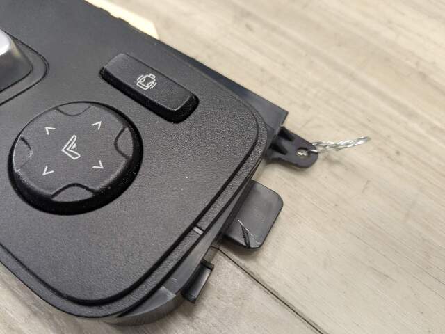 OEM BMW G01 G02 G20 M340 X3 Front Passenger Right Seat Adjustment Control Switch