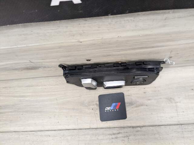 OEM BMW G01 G02 G20 M340 X3 Front Passenger Right Seat Adjustment Control Switch