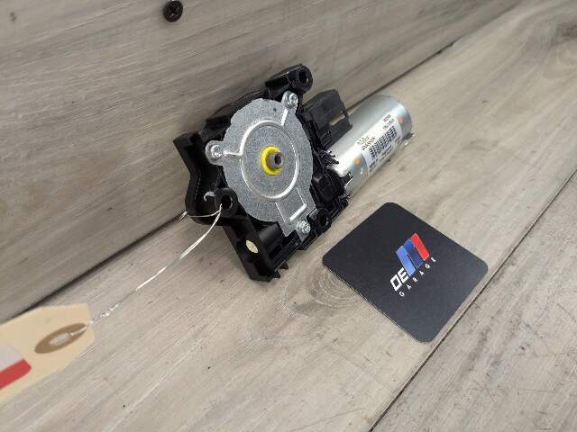 OEM BMW F97 G01 G02 G05 G06 Panoramic Sunroof Sun Roof Shade Blind Motor ROLLO