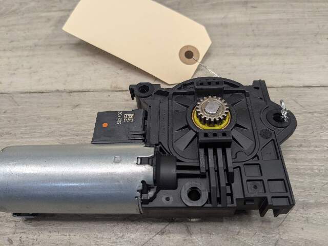 OEM BMW F97 G01 G02 G05 G06 Panoramic Sunroof Sun Roof Shade Blind Motor ROLLO