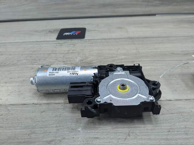 OEM BMW F97 G01 G02 G05 G06 Panoramic Sunroof Sun Roof Shade Blind Motor ROLLO