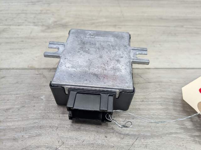 17-24 OEM BMW G20 G12 G80 F90 M5 X3 X4 X5 X6 X7 Fuel Pump Control Module Unit