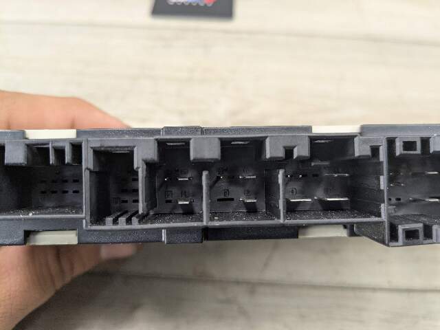 OEM BMW F90 G01 G02 G05 G12 G30 Front Driver Passenger Seat Memory Module