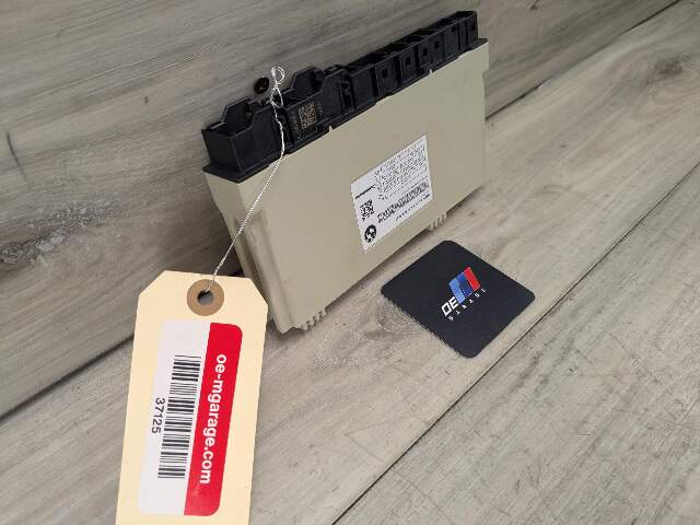 OEM BMW F90 G01 G02 G05 G12 G30 Front Driver Passenger Seat Memory Module