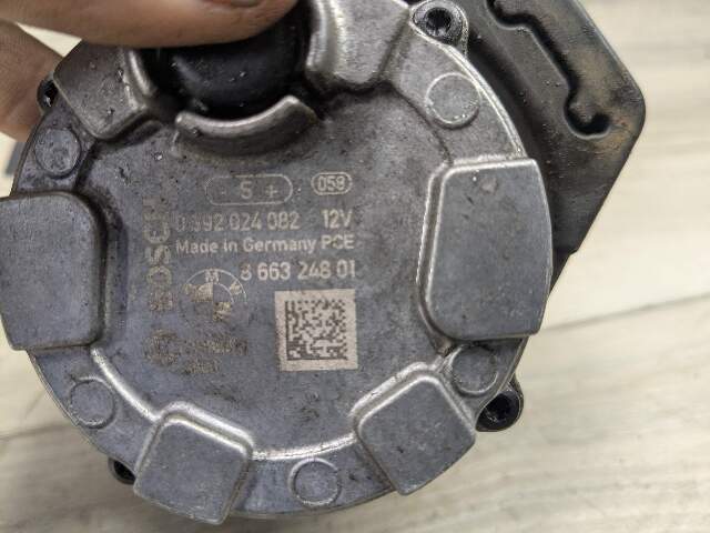 18-21 OEM BMW G01 X3 G02 X4 30 M40 B58 Engine Auxiliary Water Pump Cooling