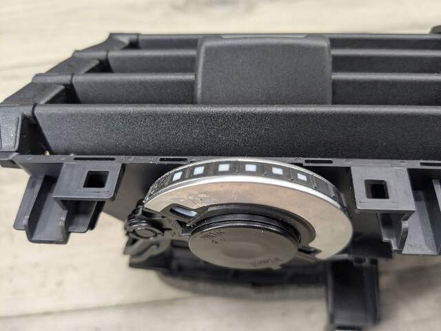 18-24 OEM BMW G01 G02 F97 F98 X3 X4 X3M Center AC Air Vent Dash Dashboard Grille