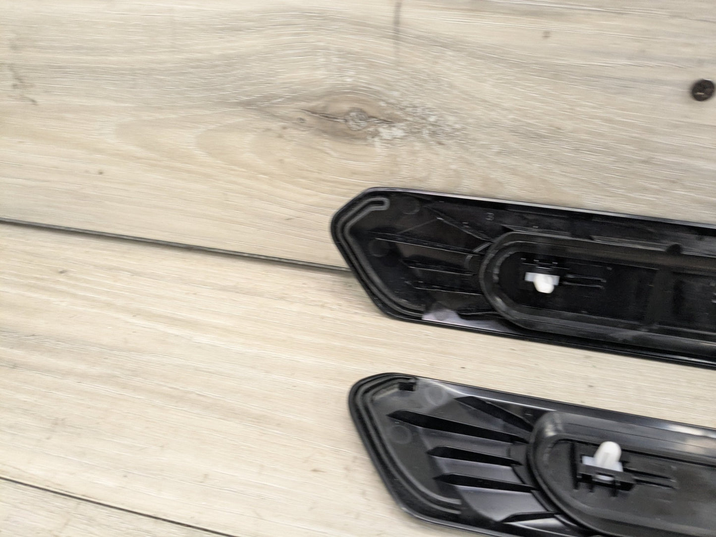*NOTE* OEM BMW G01 G02 X3 X4 X Line Front Left Right Door Trim Cover Trim Sills